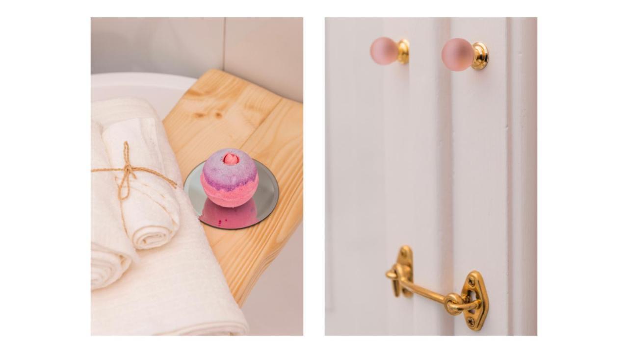 Light Pink - Suite In The Middle Of Everything Торре-Аннунциата Экстерьер фото