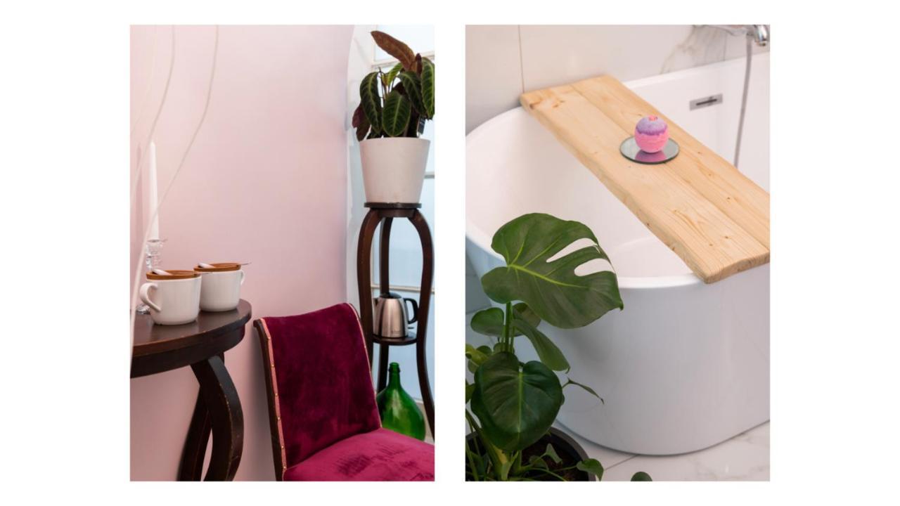 Light Pink - Suite In The Middle Of Everything Торре-Аннунциата Экстерьер фото